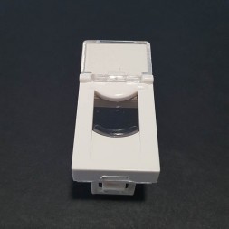 Plastron 45X45mm avec Porte étiquette pour noyau rj45 catégorie 6a